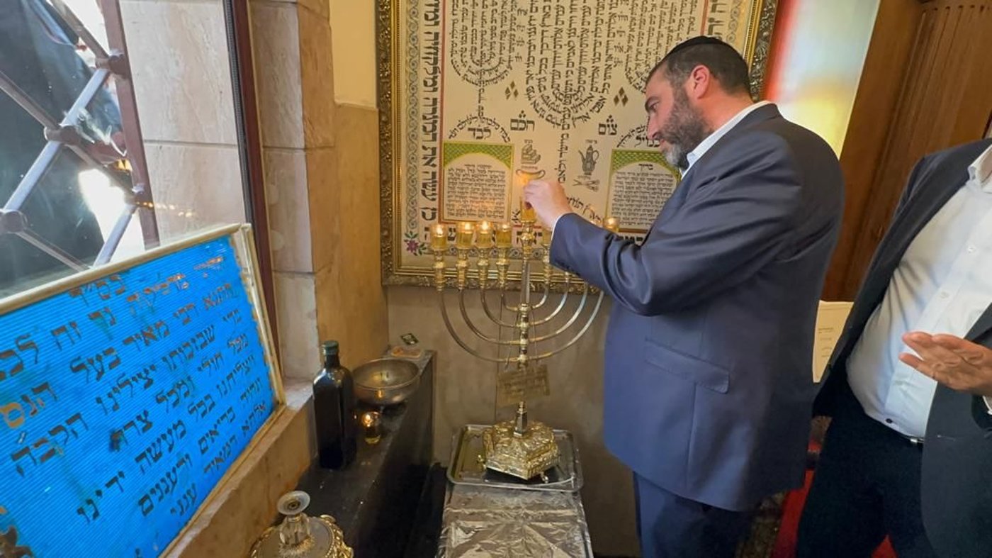עשרות אלפים השתתפו בהילולא השנתית בציון רבי מאיר בעל הנס זיע"א