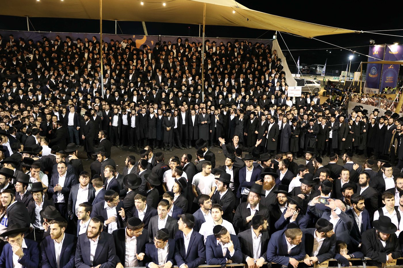 מאות בהדלקה של ישיבת 'אורייתא' במירון | צפו