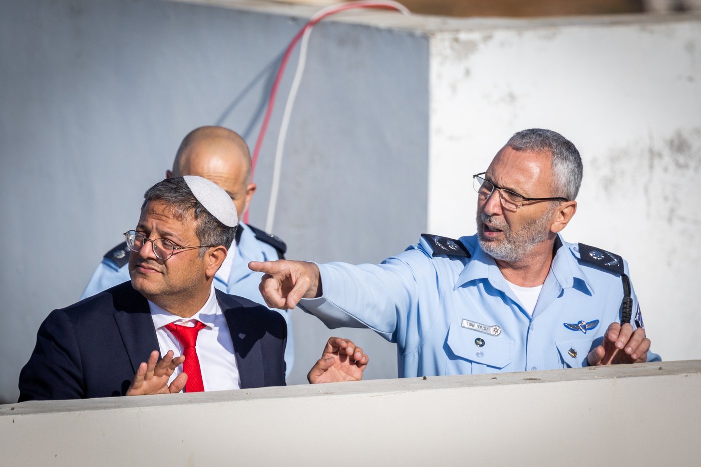 200 אלף מלווים ב-108 תמונות | אשכבתיה דרבי - התיעוד המסכם מכל מוקדי ההלוויה