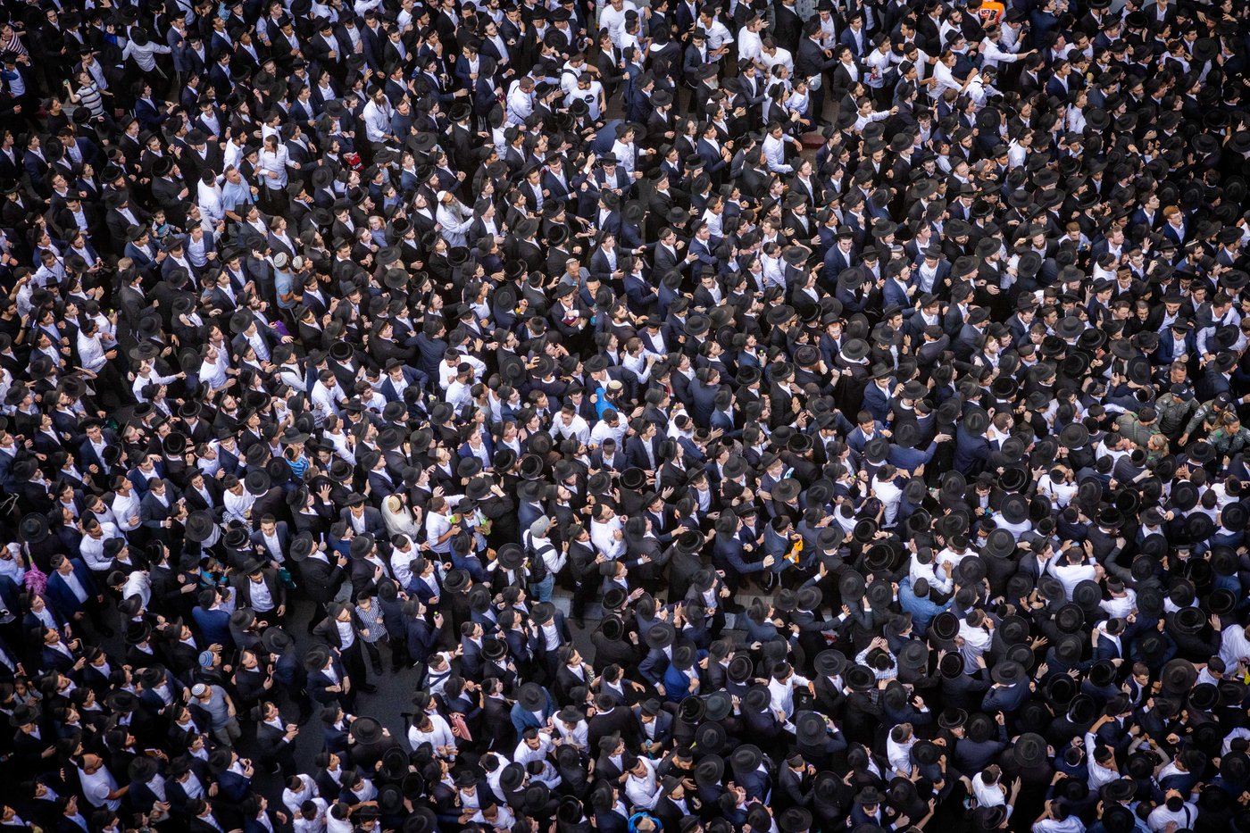 היהדות החרדית. חרדים בהלווייה, אילוסטרציה