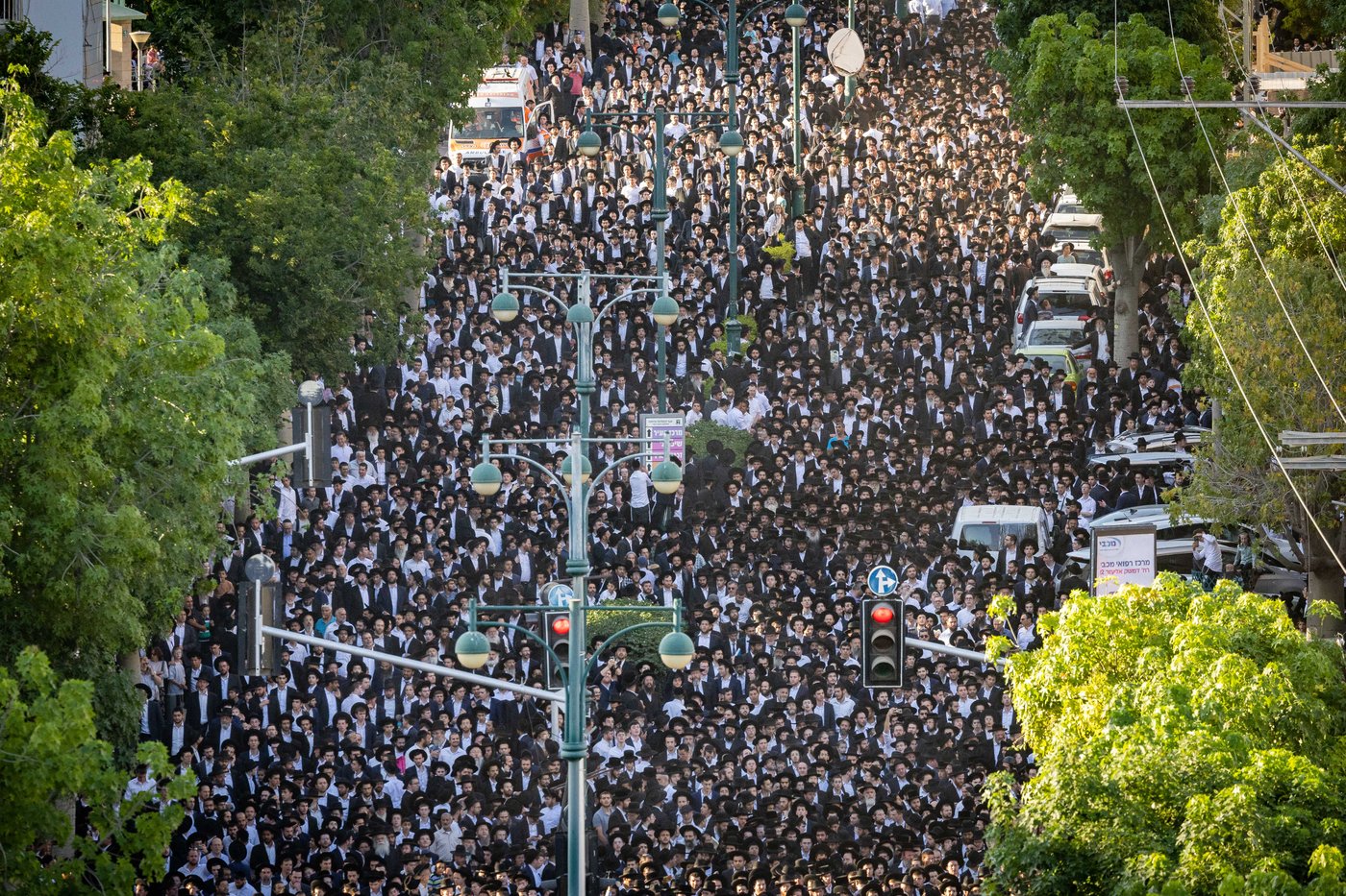 200 אלף מלווים ב-108 תמונות | אשכבתיה דרבי - התיעוד המסכם מכל מוקדי ההלוויה