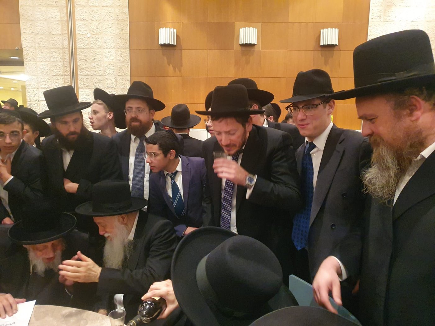 זופניק בכיכר • כל התמונות, הנייעס והחשיפות של השבוע