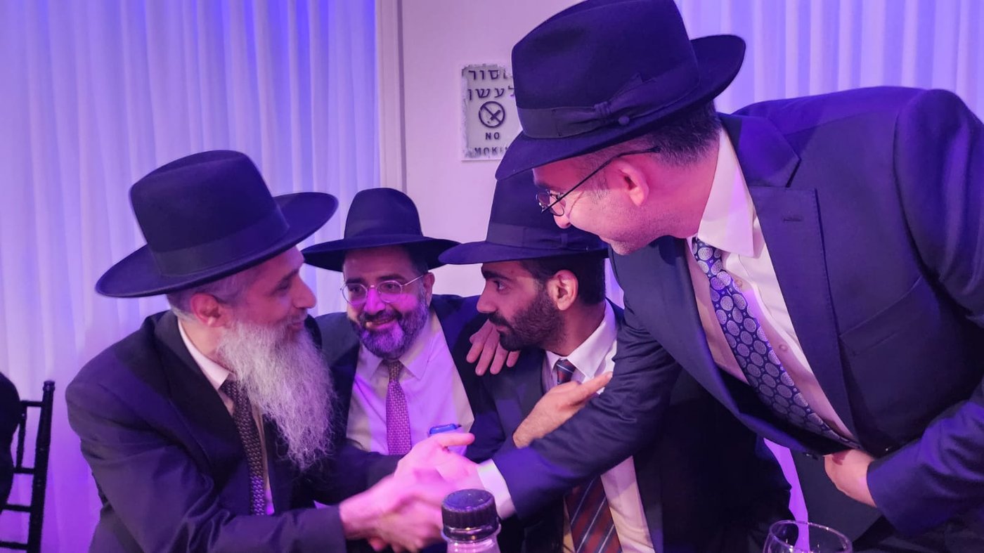 זופניק בכיכר • כל התמונות, הנייעס והחשיפות של השבוע