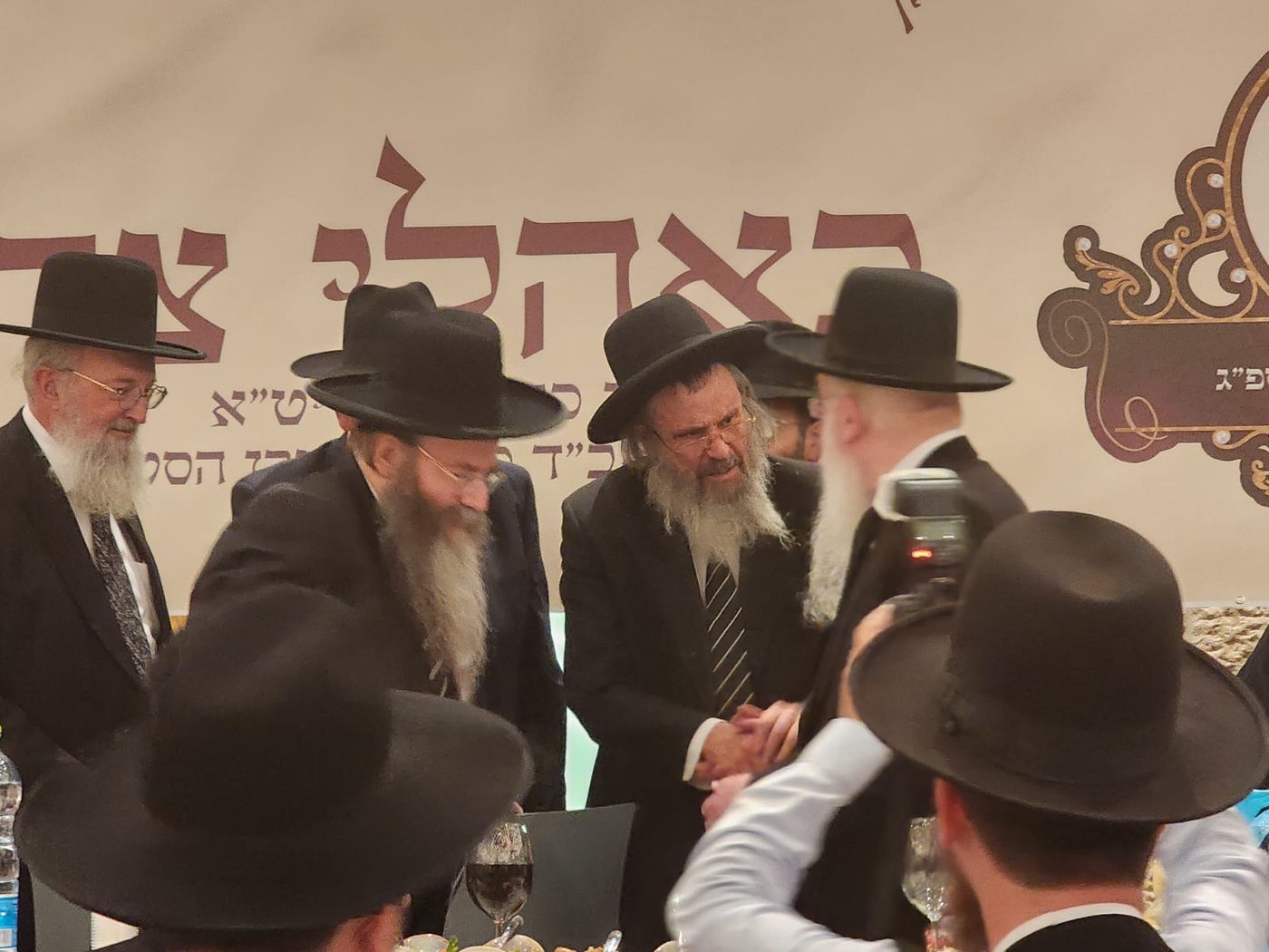 זופניק בכיכר • כל התמונות, הנייעס והחשיפות של השבוע