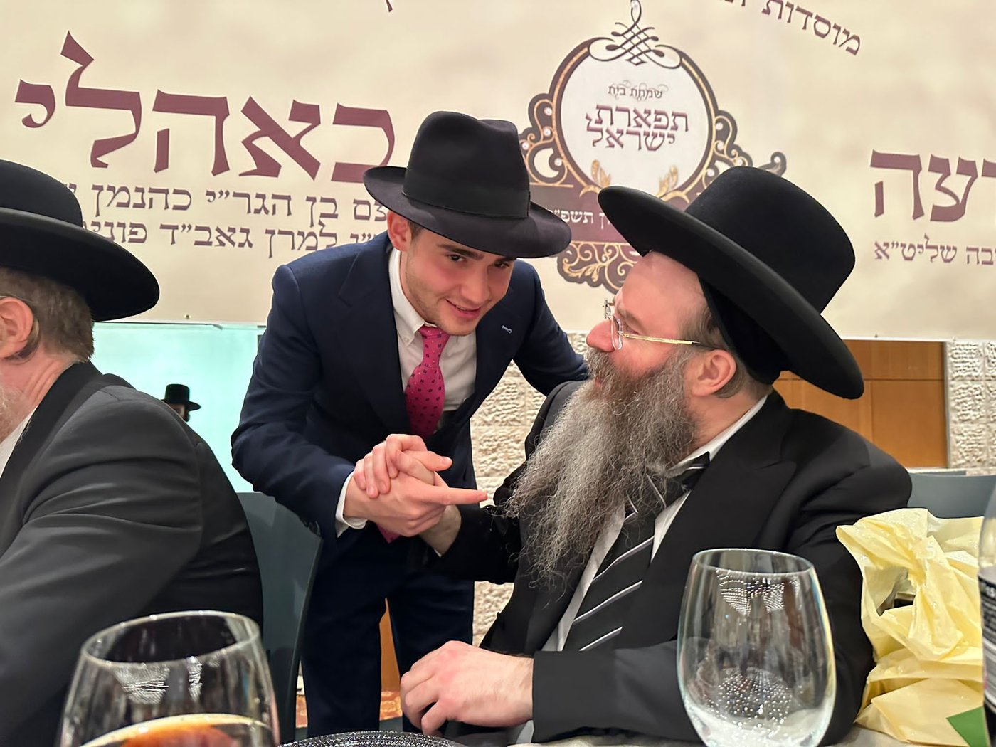זופניק בכיכר • כל התמונות, הנייעס והחשיפות של השבוע