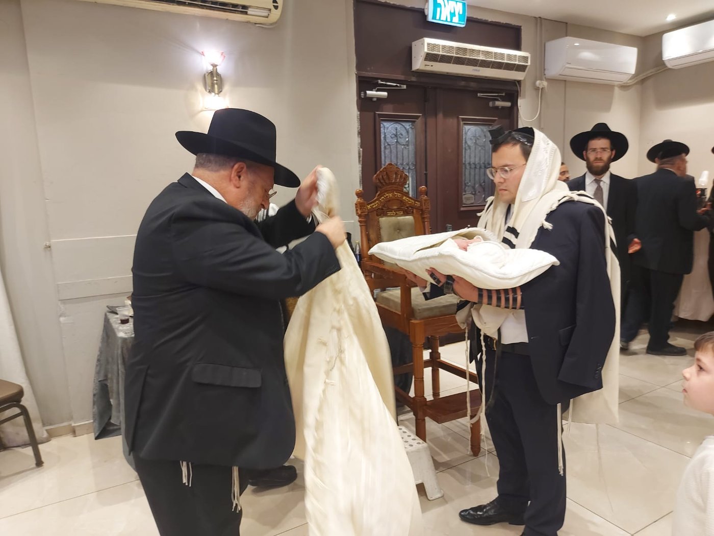 זופניק בכיכר • כל התמונות, הנייעס והחשיפות של השבוע