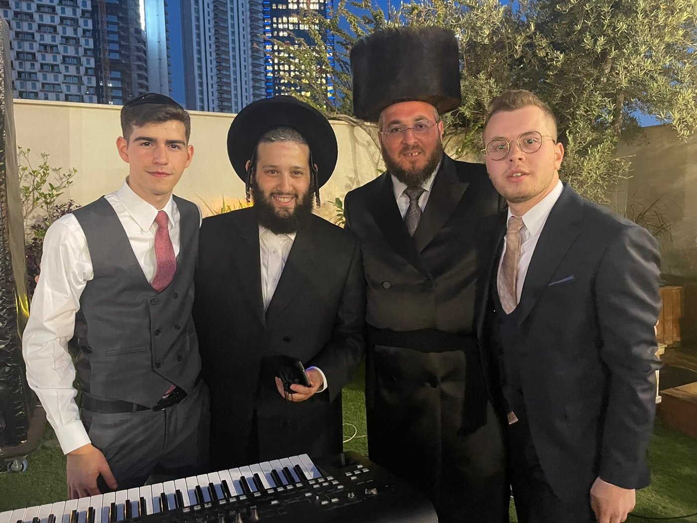 זופניק בכיכר • כל התמונות, הנייעס והחשיפות של השבוע