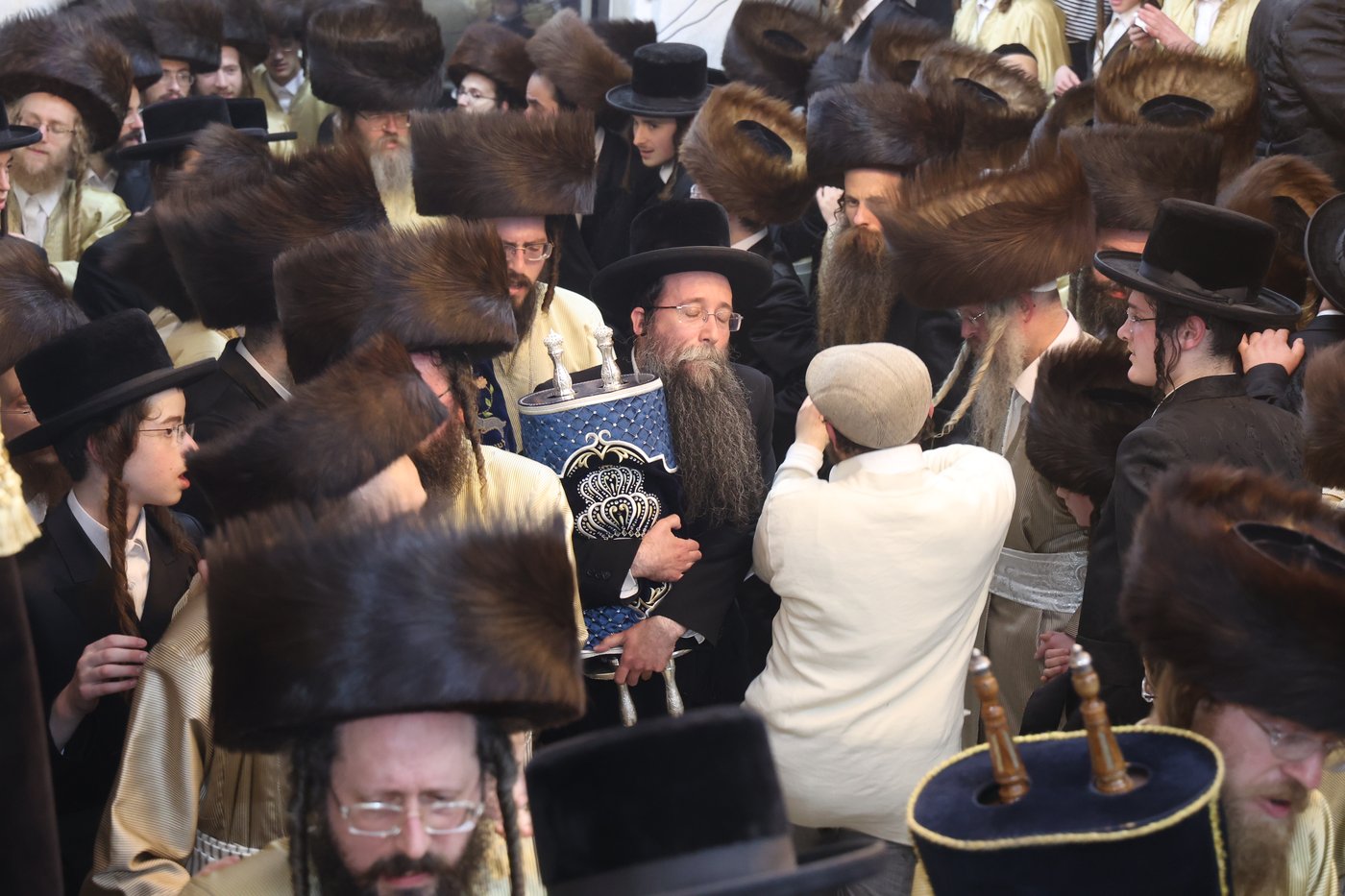ה'וויטעפסק'ערס' חסמו את כיכר השבת | תיעוד 