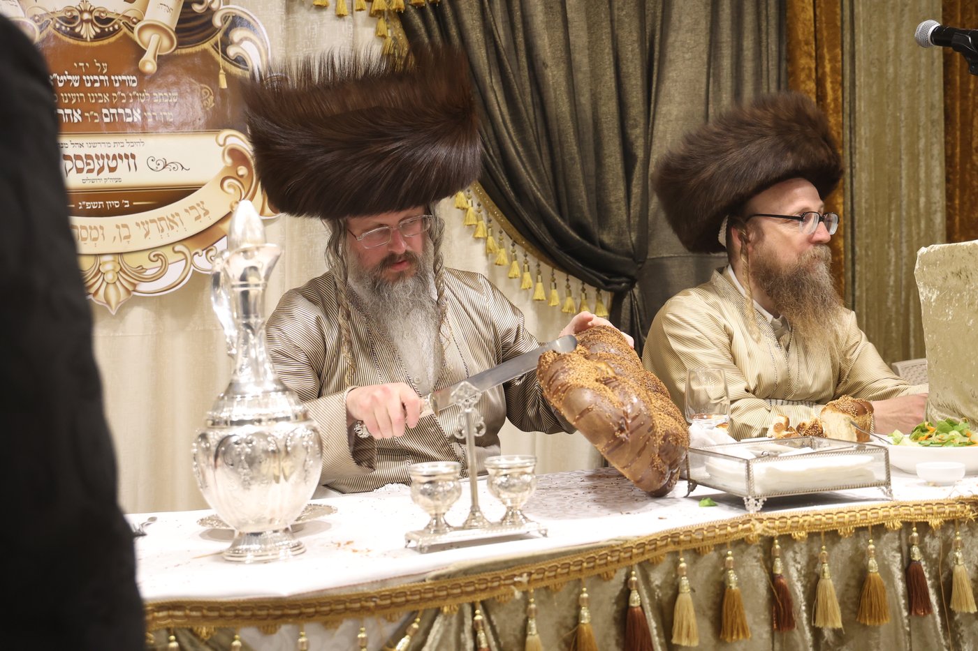 ה'וויטעפסק'ערס' חסמו את כיכר השבת | תיעוד 