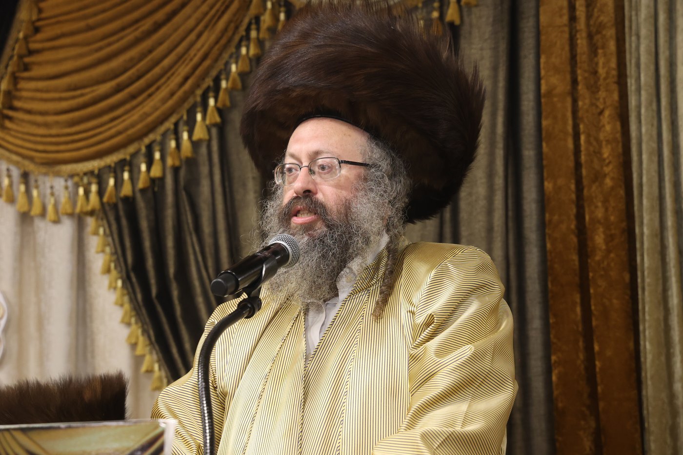 ה'וויטעפסק'ערס' חסמו את כיכר השבת | תיעוד 