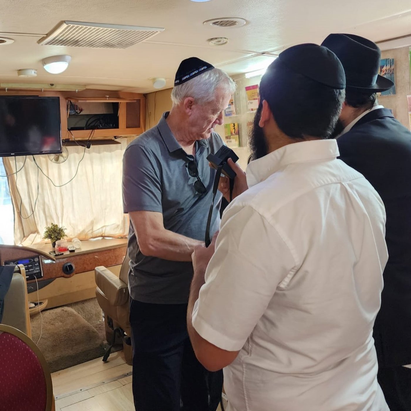 זופניק בכיכר • כל התמונות, הנייעס והחשיפות של השבוע