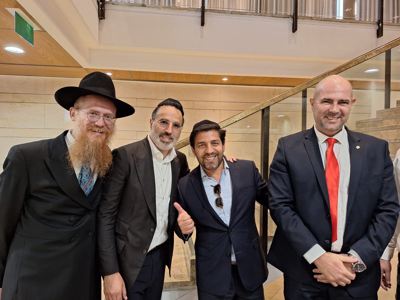 זופניק בכיכר • כל התמונות, הנייעס והחשיפות של השבוע
