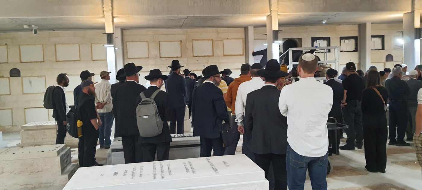הלוויתו של גבריאל גר הצדק