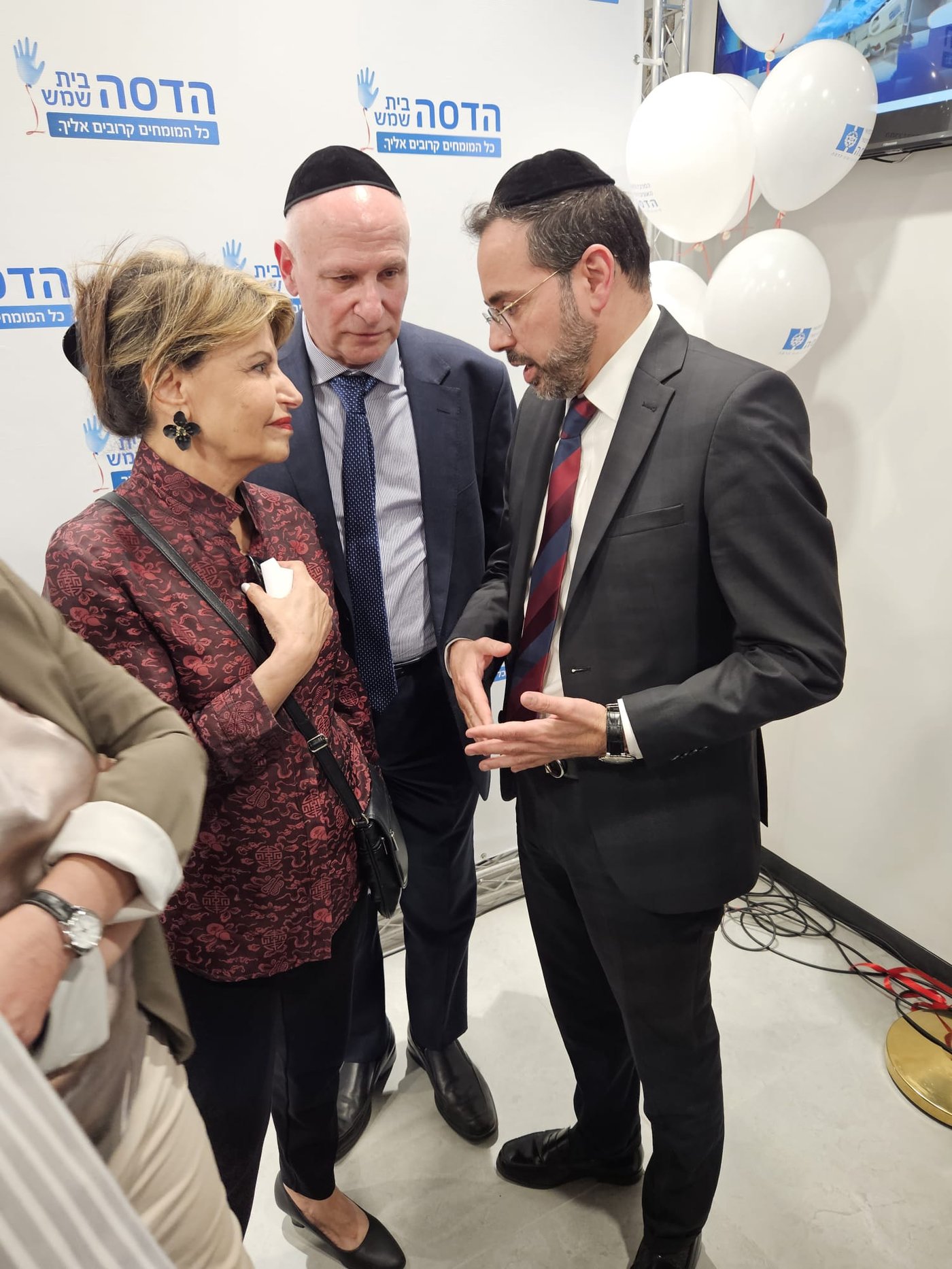 זופניק בכיכר • כל התמונות, הנייעס והחשיפות של השבוע