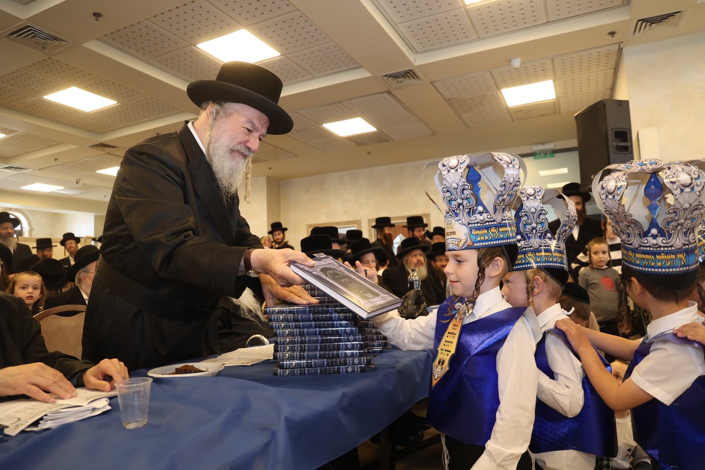 'חומש סעודה' בת"ת 'מתיקות התורה' בבית שמש | צפו