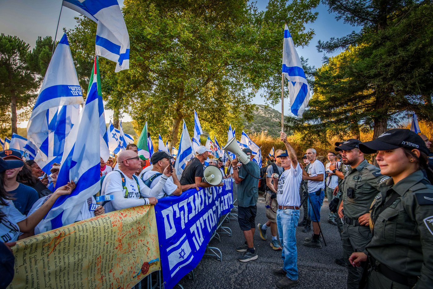 המחאה במושב נווה אטי"ב, היום