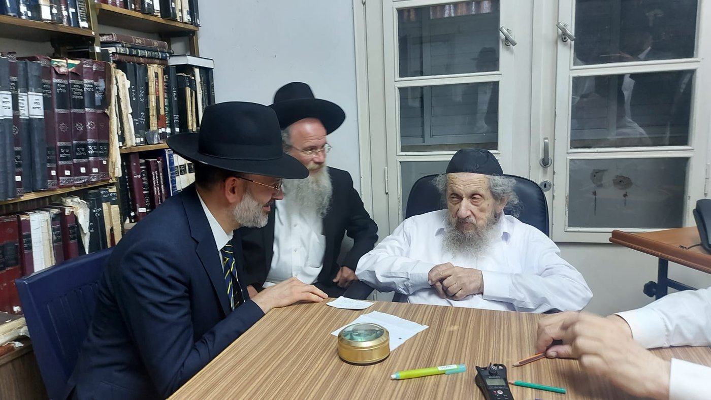 זופניק בכיכר • כל התמונות, הנייעס והחשיפות של השבוע