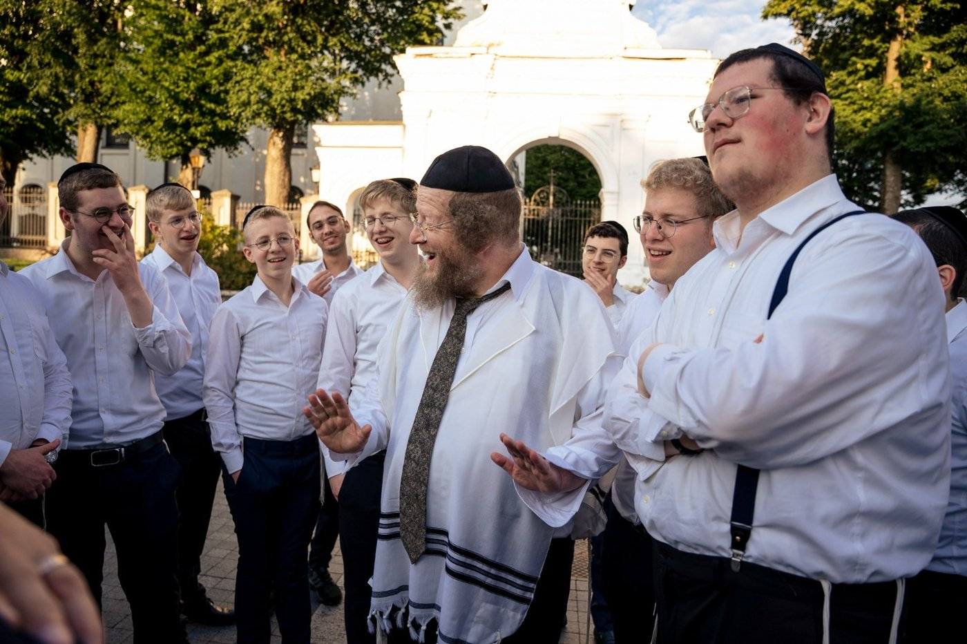 "נקמת דם עבדיך"; הגרש"ב סורוצקין גאל את בניין ישיבת טעלז בליטא • תיעוד מיוחד