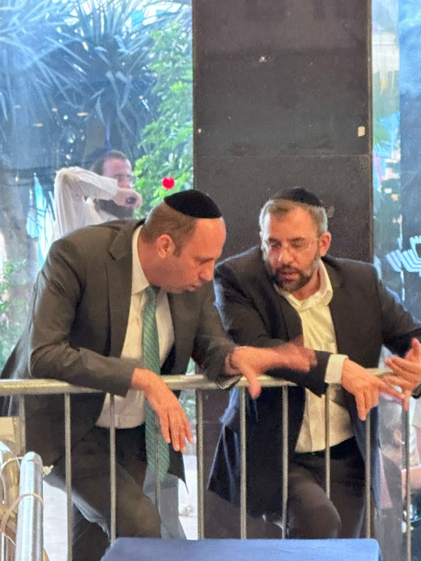 זופניק בכיכר • כל התמונות, הנייעס והחשיפות של השבוע
