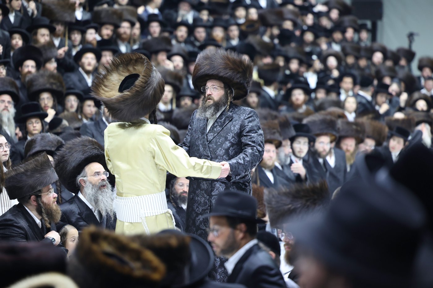 שבת אופרוף לבן המשפיע הגה"צ רבי אלימלך בידרמן | צפו