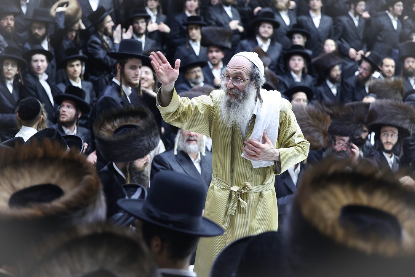 שבת אופרוף לבן המשפיע הגה"צ רבי אלימלך בידרמן | צפו