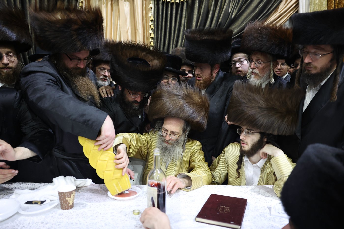 שבת אופרוף לבן המשפיע הגה"צ רבי אלימלך בידרמן | צפו