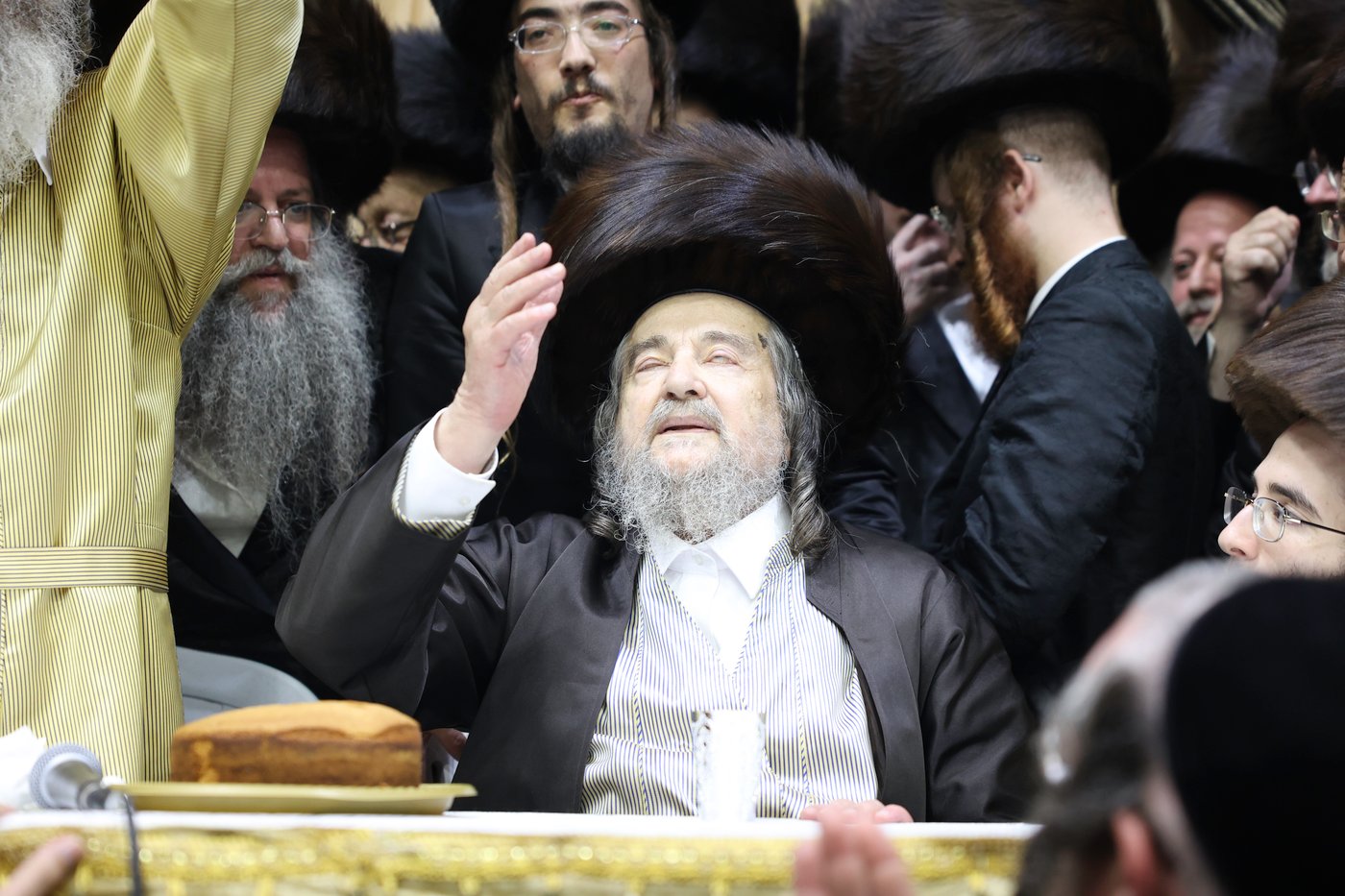 שבת אופרוף לבן המשפיע הגה"צ רבי אלימלך בידרמן | צפו