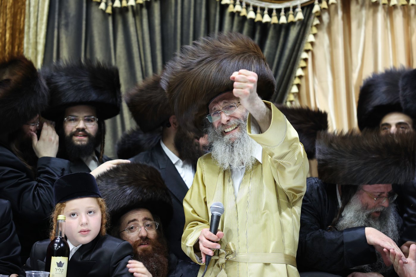 שבת אופרוף לבן המשפיע הגה"צ רבי אלימלך בידרמן | צפו