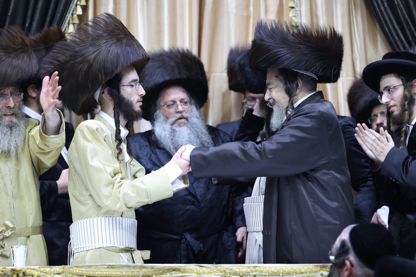 שבת אופרוף לבן המשפיע הגה"צ רבי אלימלך בידרמן | צפו
