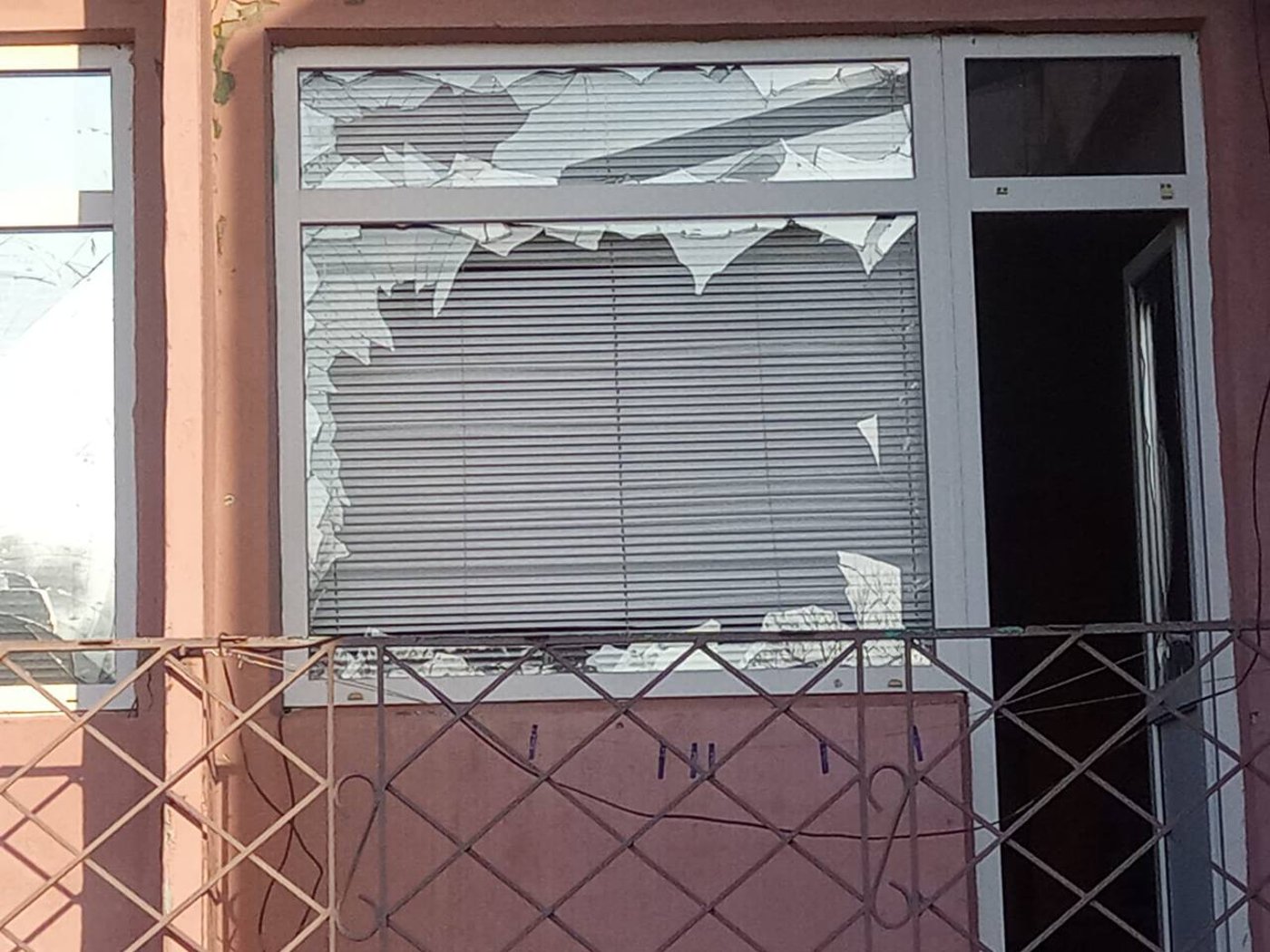 הנזק במתקפה מוקדם יותר, הבוקר