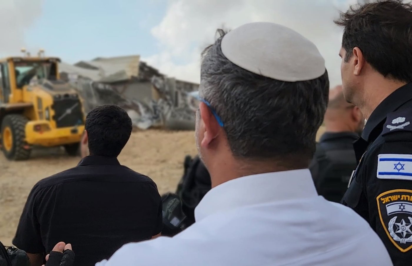 בן גביר וגולדקנופף הגיעו להריסת מבנים בפזורה הבדואית בנגב