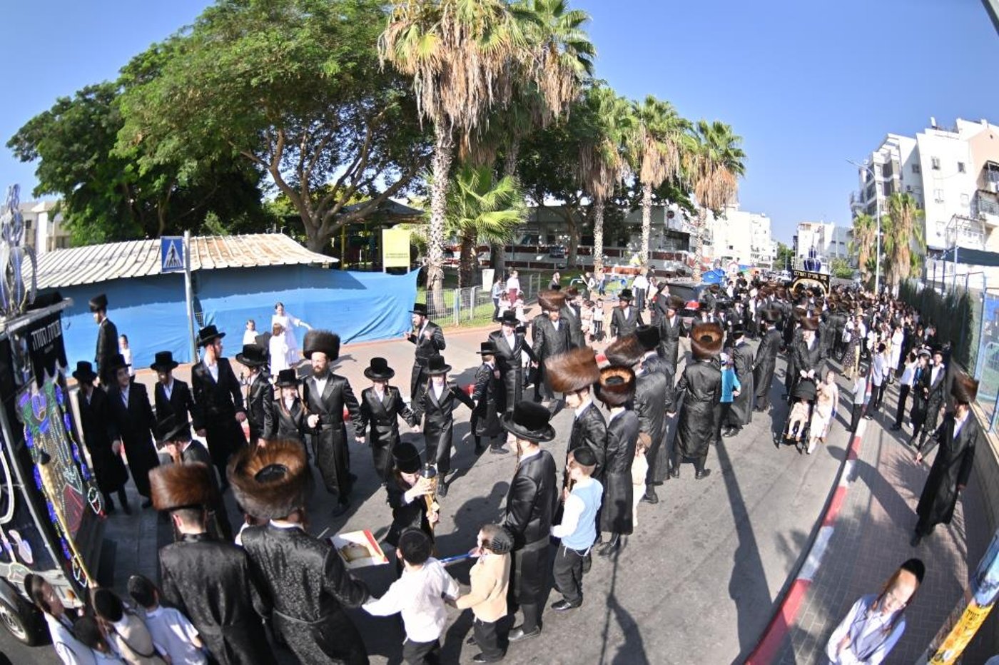 מעמד הכנסת ס"ת לישיבת אוהבי תורה באשדוד