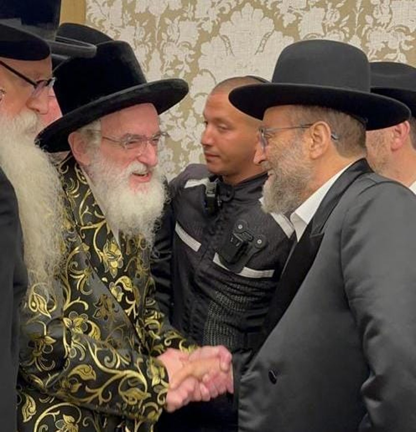 זופניק בכיכר • כל התמונות, הנייעס והחשיפות של השבוע