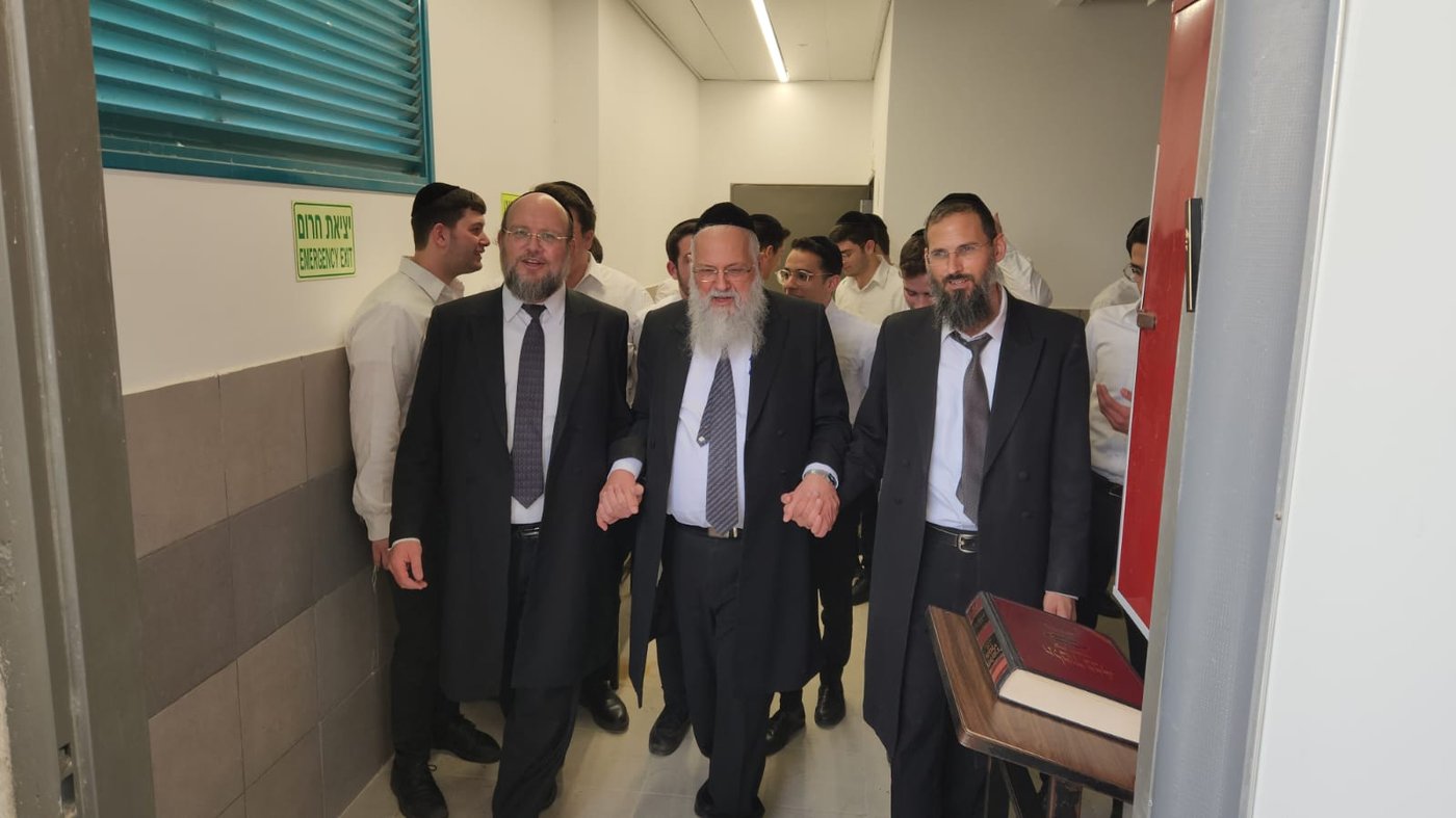 בישיבת באר התורה חגגו חנוכת הבית למבנה החדש • ש"א ייכנסו ראשונים