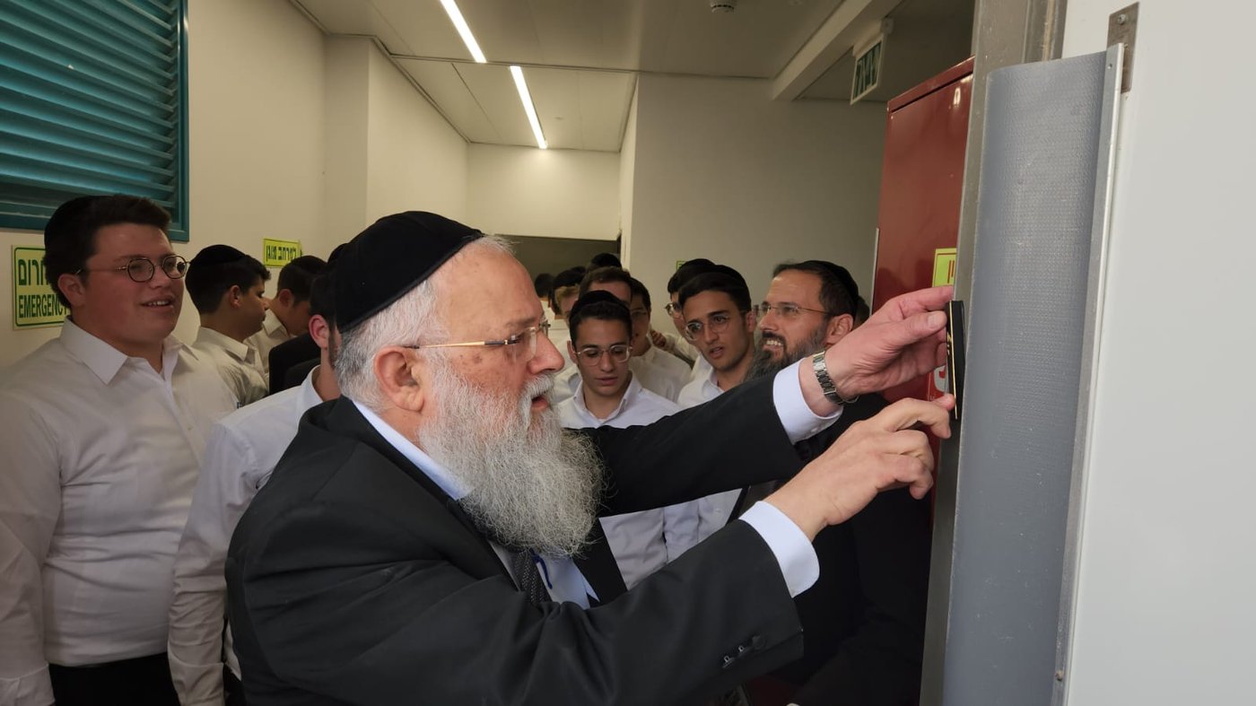 בישיבת באר התורה חגגו חנוכת הבית למבנה החדש • ש"א ייכנסו ראשונים