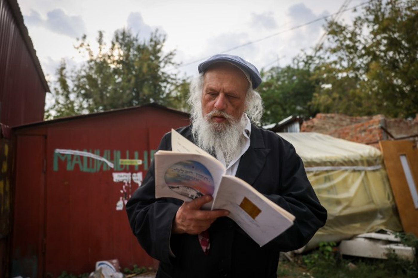 המראות והקולות, הריקודים והתפילות | תיעוד מה'קיבוץ' באומן