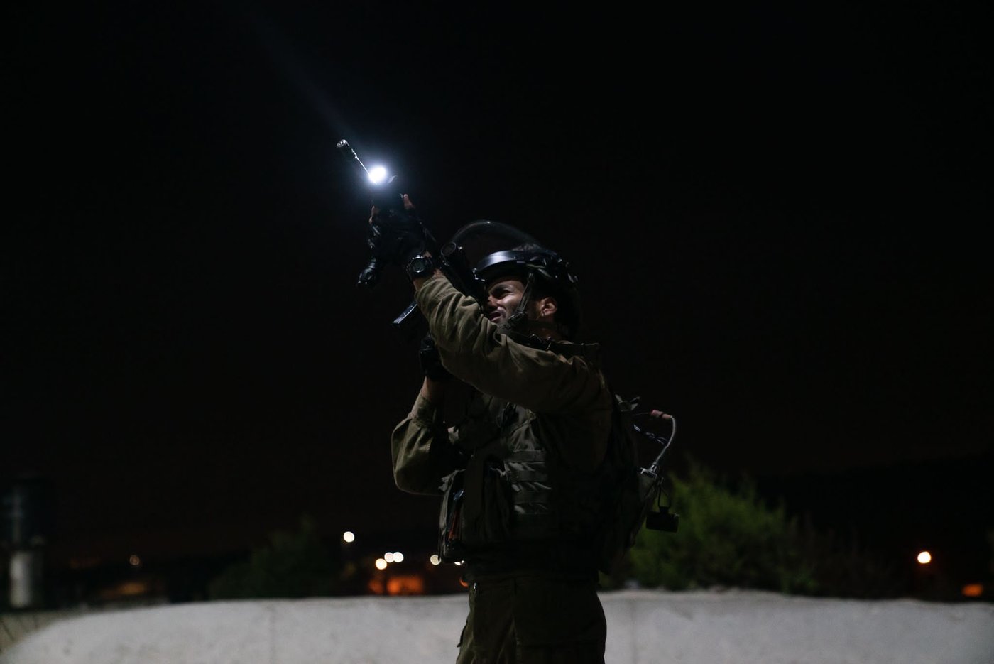 פעילות הכוחות הלילה