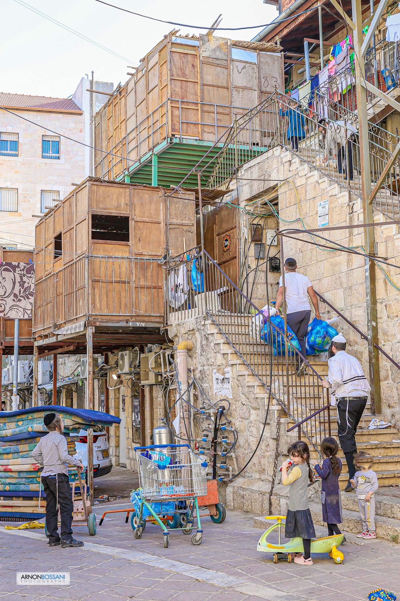כל צבעי הקשת וחיבוב המצוות • ירושלים כפי שלא ראיתם מעולם