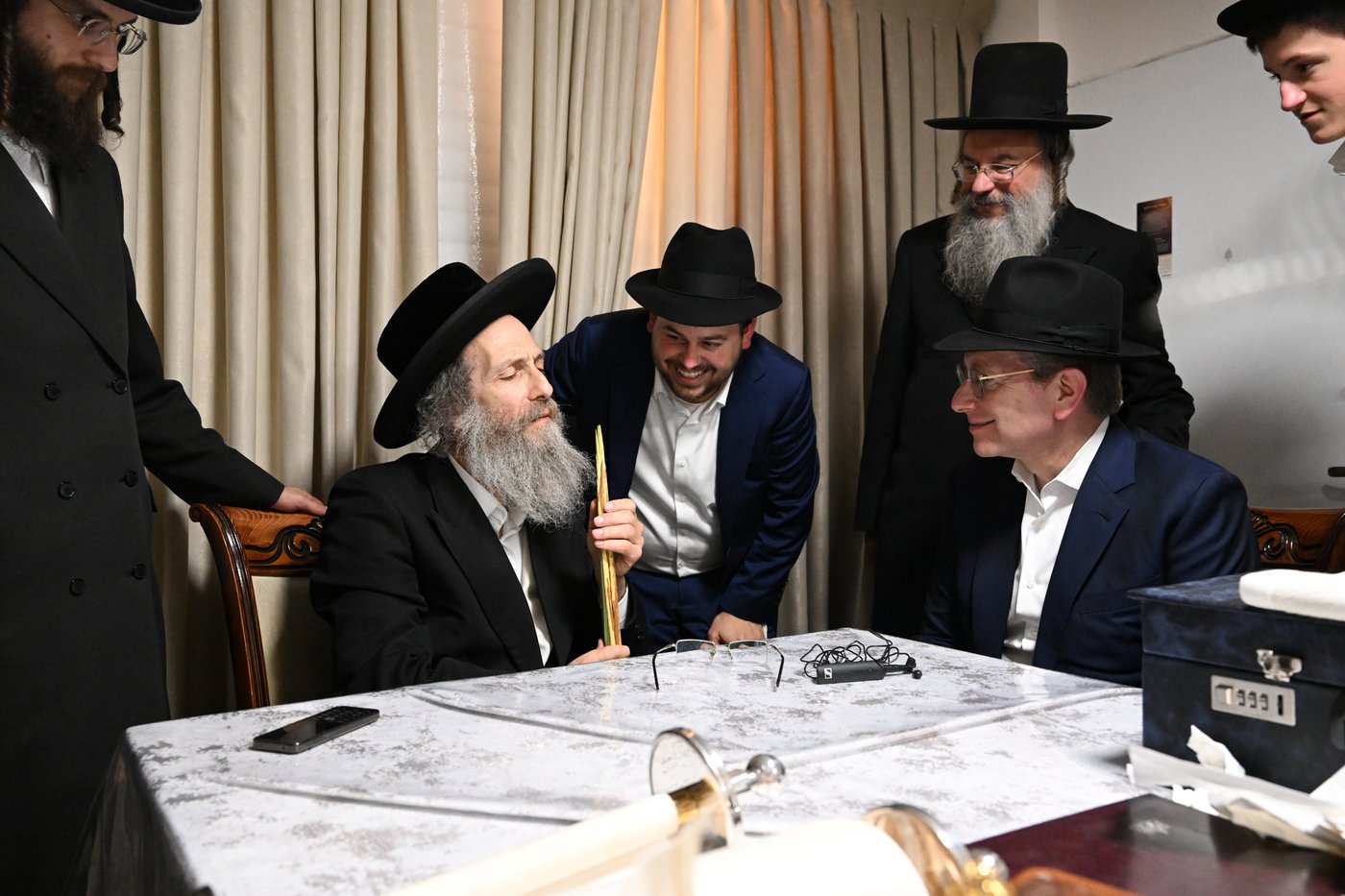 מה משותף לגר"ד לנדו ולר' מיילך בידרמן? • צפו