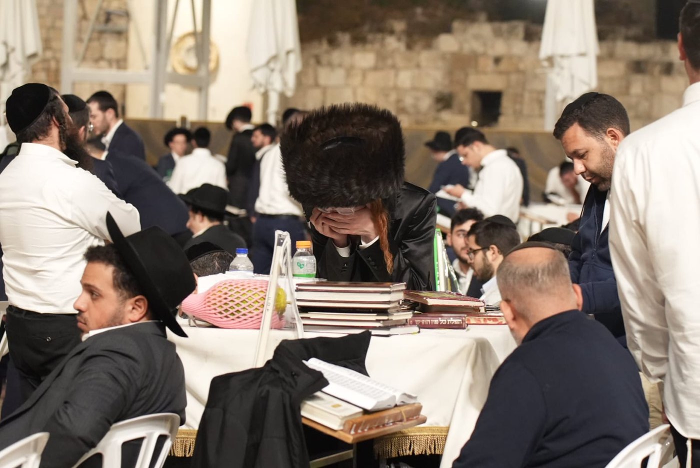 תיעוד: גלרייה אומנותית מרהיבה מהושענא רבא בכותל 