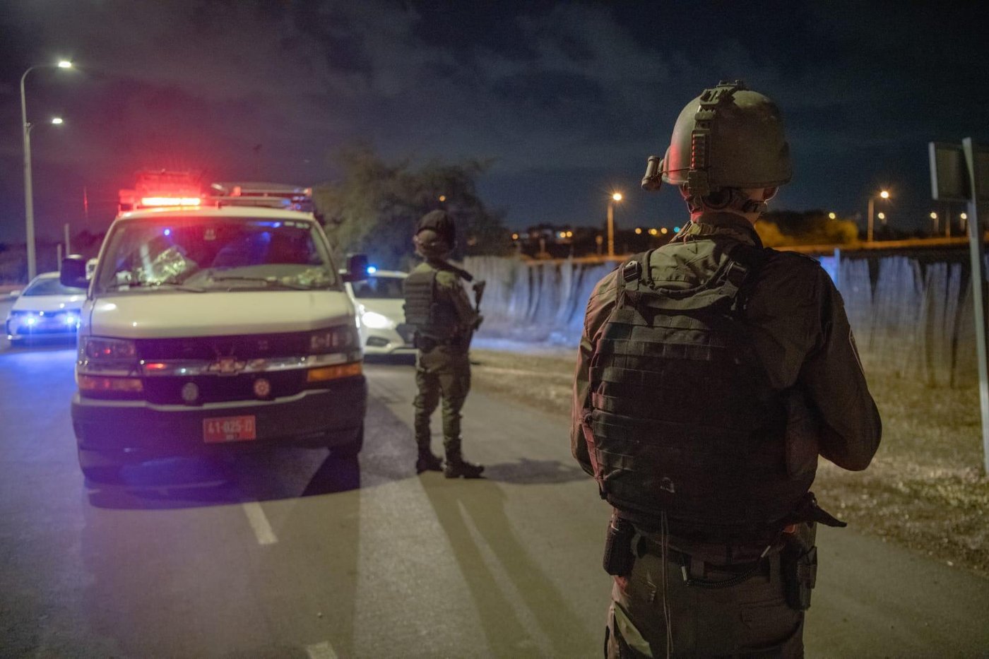 תיעוד: כך פעלה המשטרה הלילה במחוז הדרומי | צפו