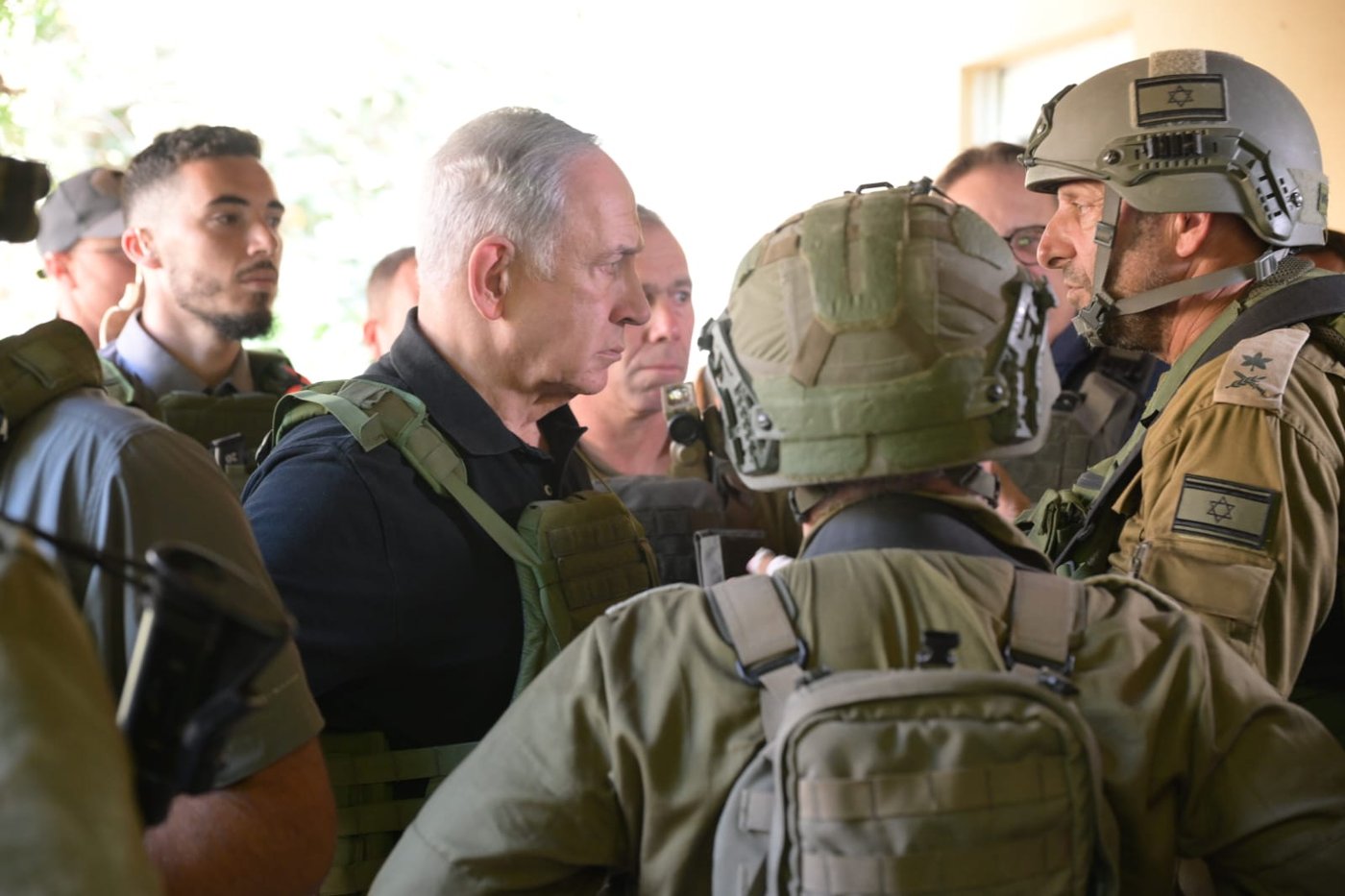רה"מ נתניהו ביקר בקיבוץ בארי: "אנחנו נחסל את החמאס"