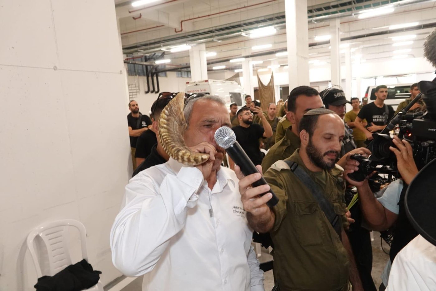 במחנה הצבאי על גבול הצפון: ברית מילה לבנו של לוחם צה"ל