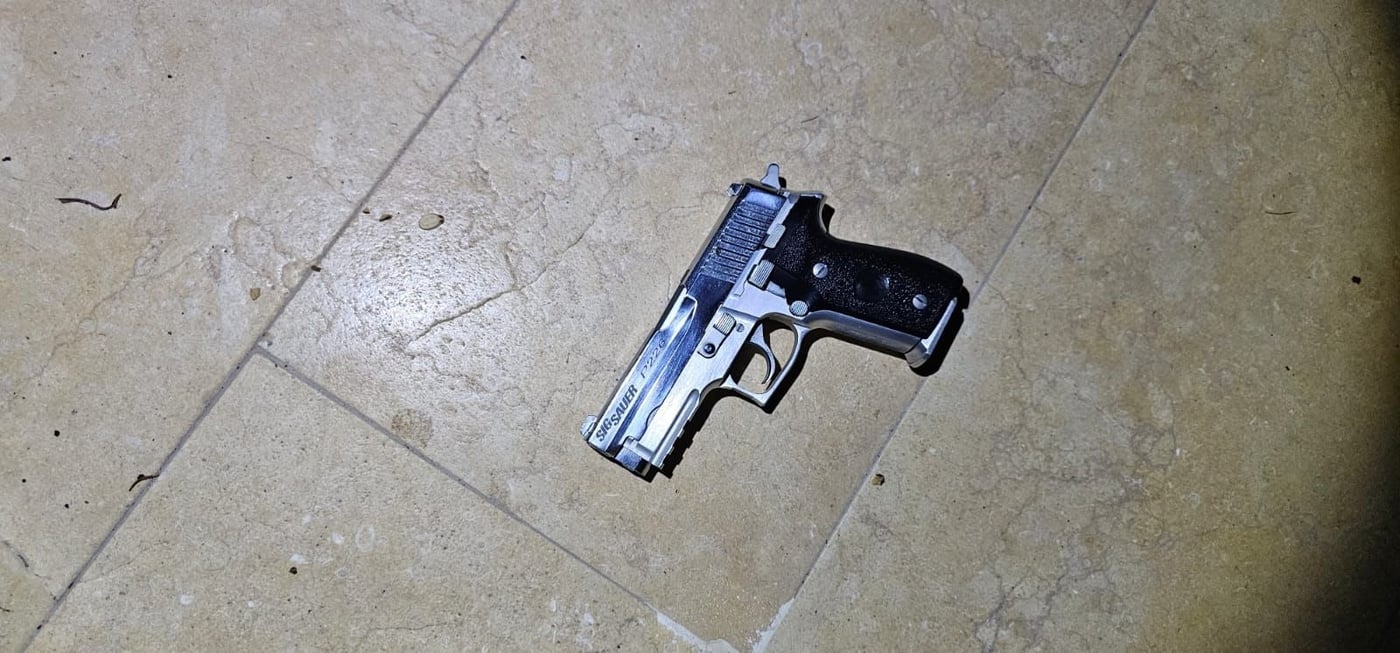 האקדחים שנמצאו ברמלה