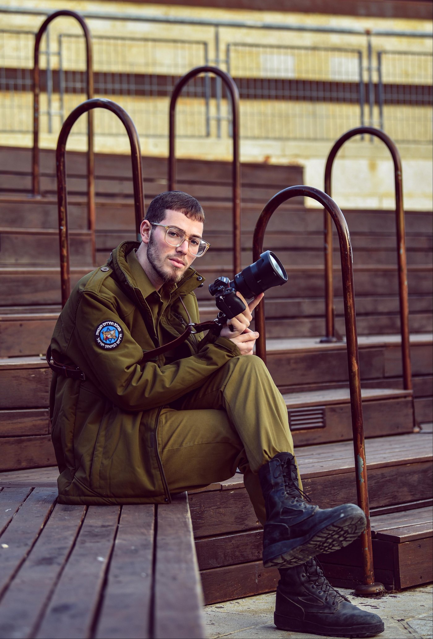 הצלם הצבאי יצחק הרץ בפעולה