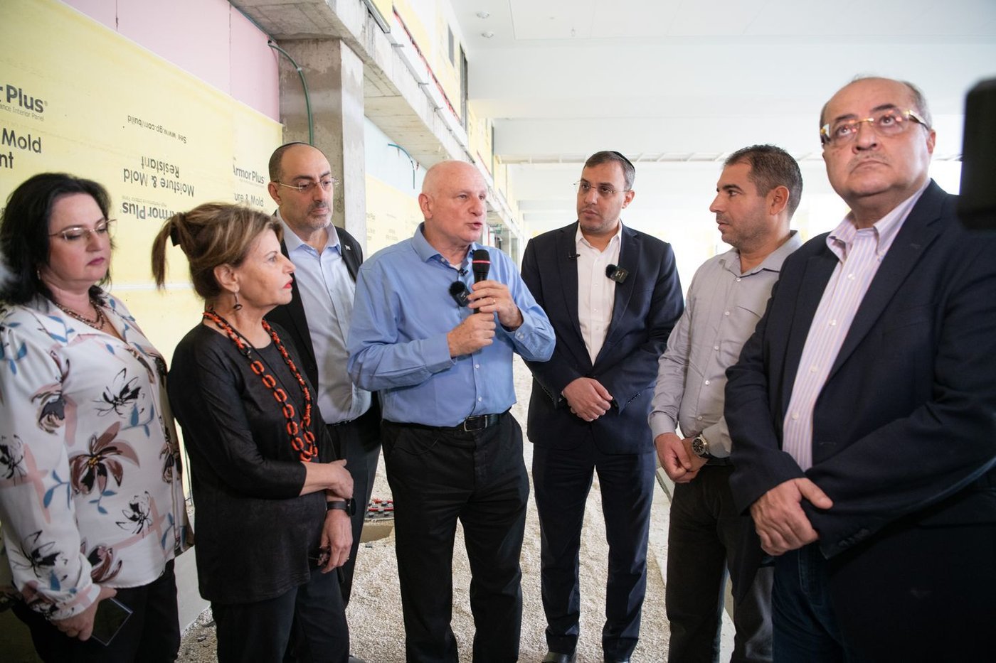 זופניק בכיכר • כל התמונות, הנייעס והחשיפות של המלחמה