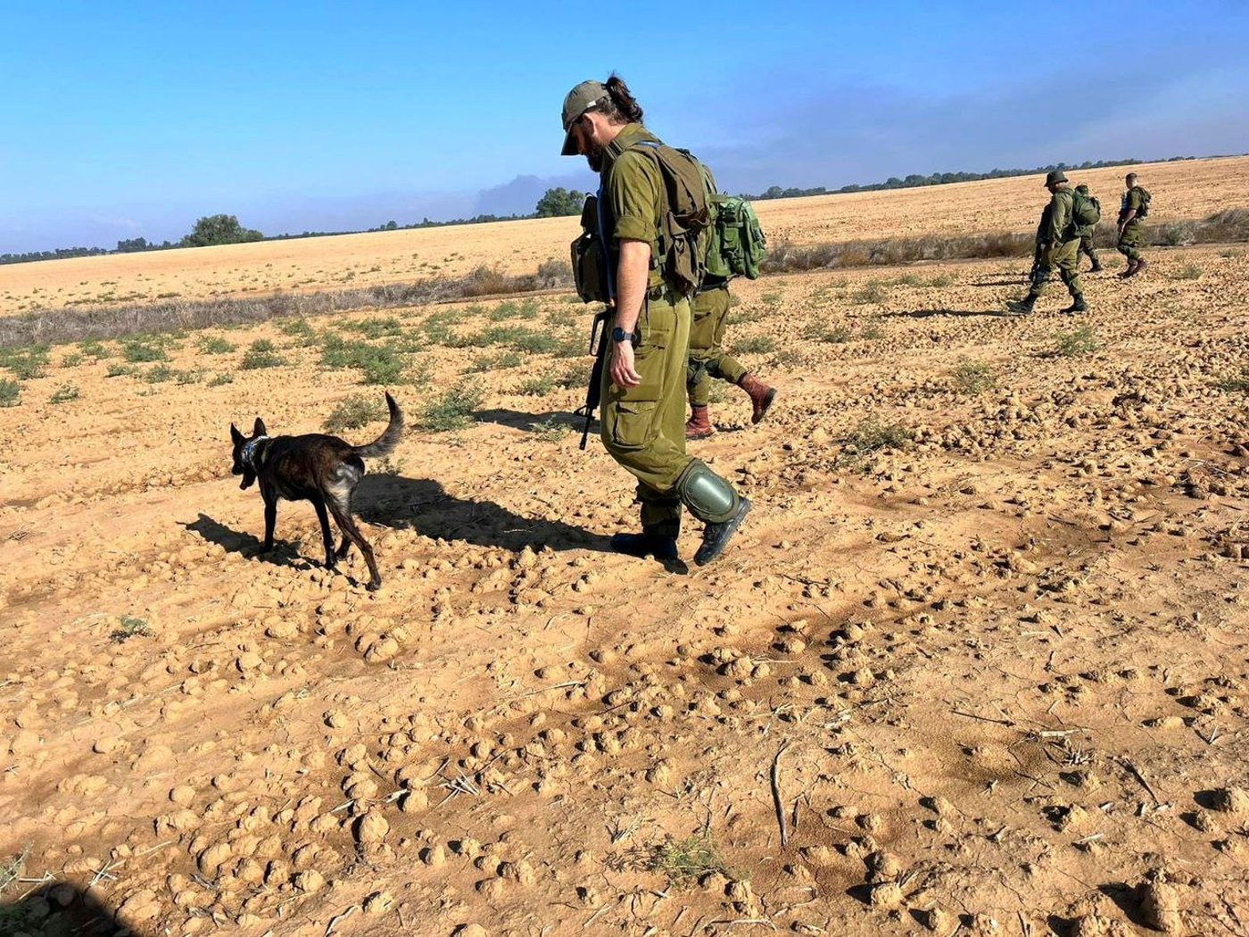 בחיפושים בשטח: מאתרים שרידים וממצאים מהטבח הנורא