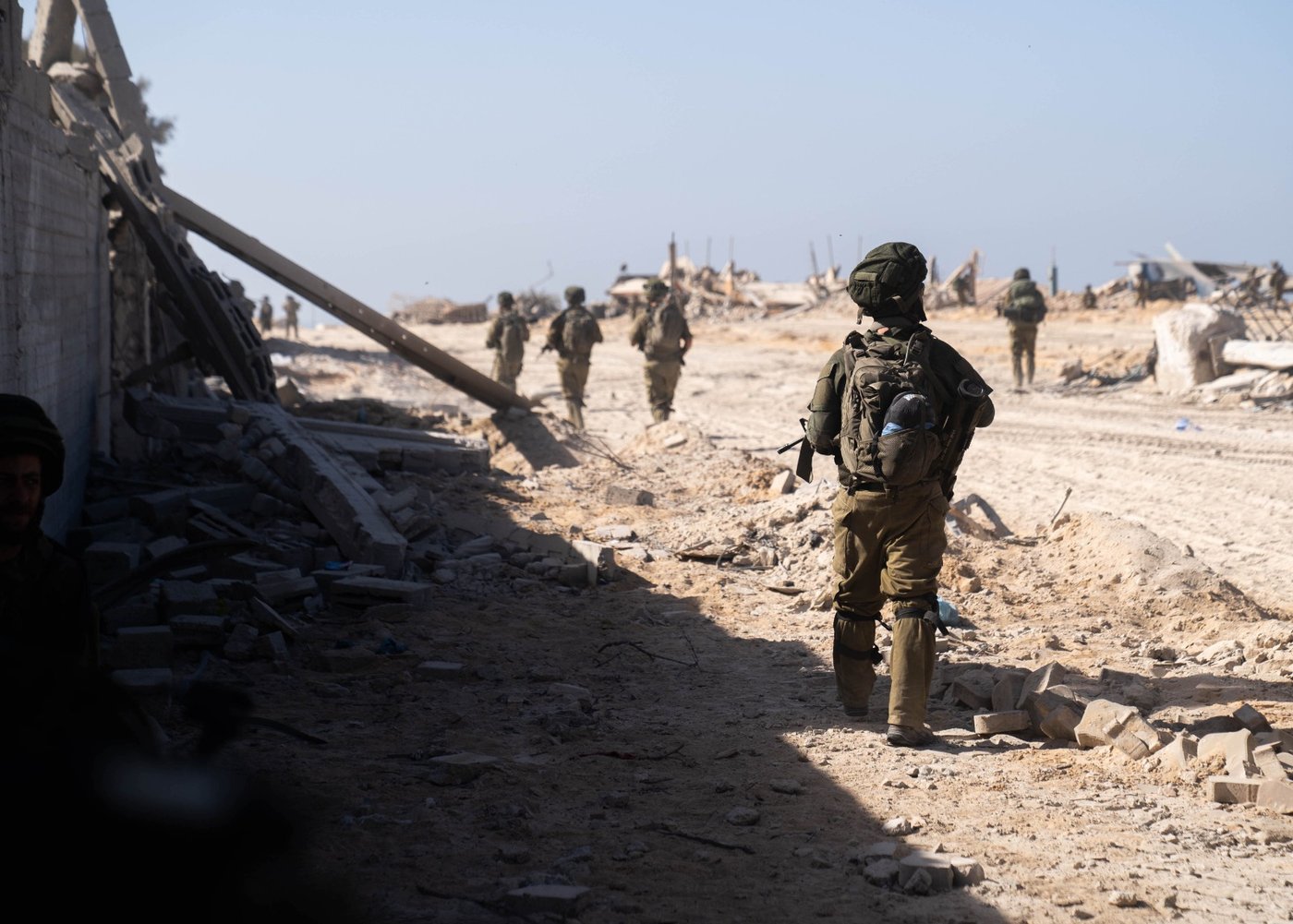 לוחמי צה"ל נלחמים בעומק רצועת עזה