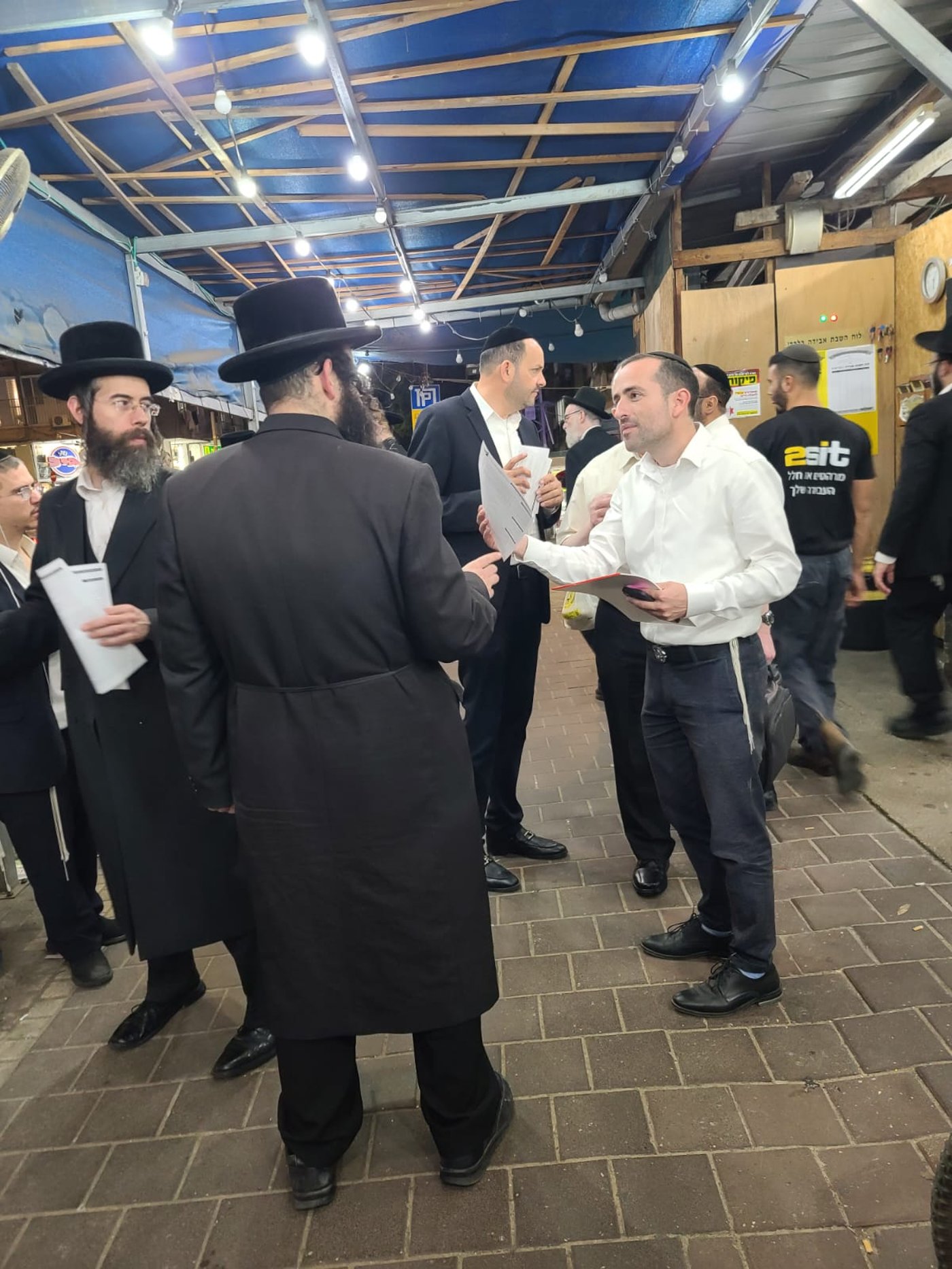 זופניק בכיכר • כל התמונות, הנייעס והחשיפות של המלחמה