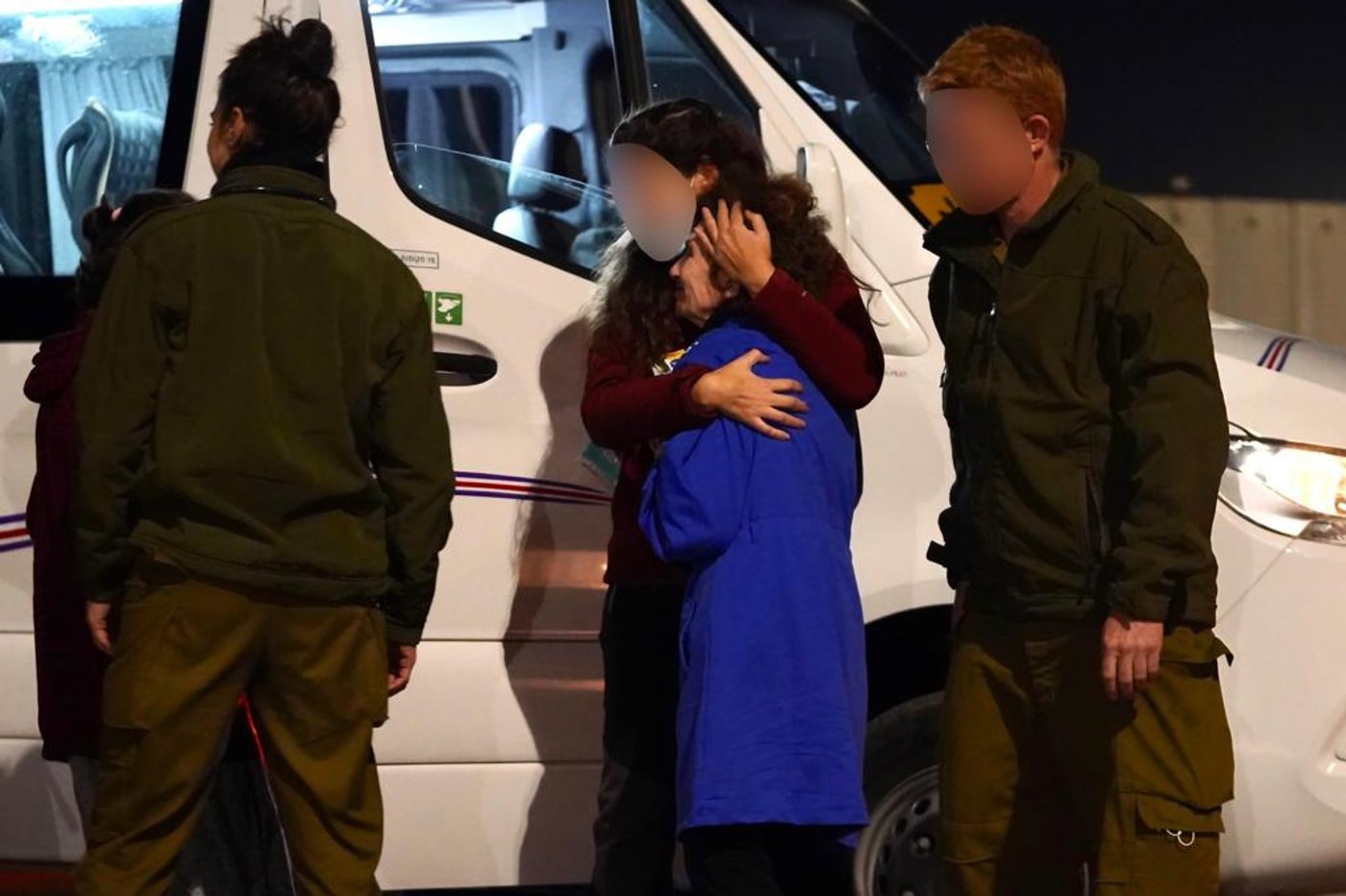 עוד 12 חטופים שוחררו: רעיה רותם מתאחדת עם בתה הילה ואיתי רגב פוגש שוב את אחותו